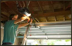 Security Garage Door Repairs, Houston, TX 713-280-7160 Security Garage Door Repairs, Houston, TX 713-280-7160 - serv-repair-gr-33m